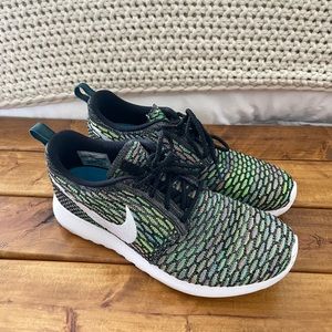 Nike Roshe Run Flyknit ‘Multicolor’